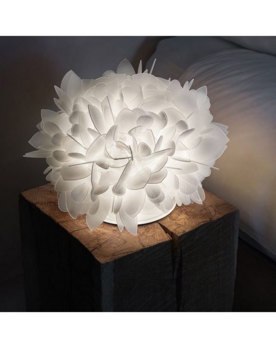 Foliage-Table-000-940