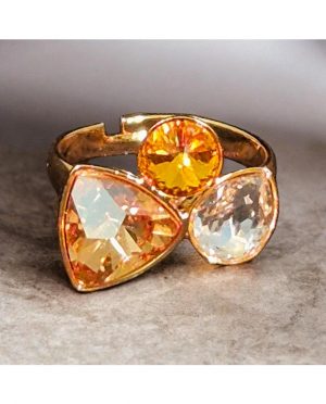Anello con tre Cristalli