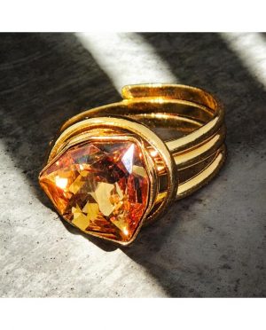 Anello a Fascia Gold in Cristallo Ambra Imperiale